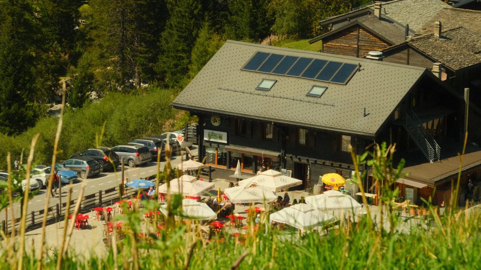 Auberge des Glaciers nel cuore di La Fouly