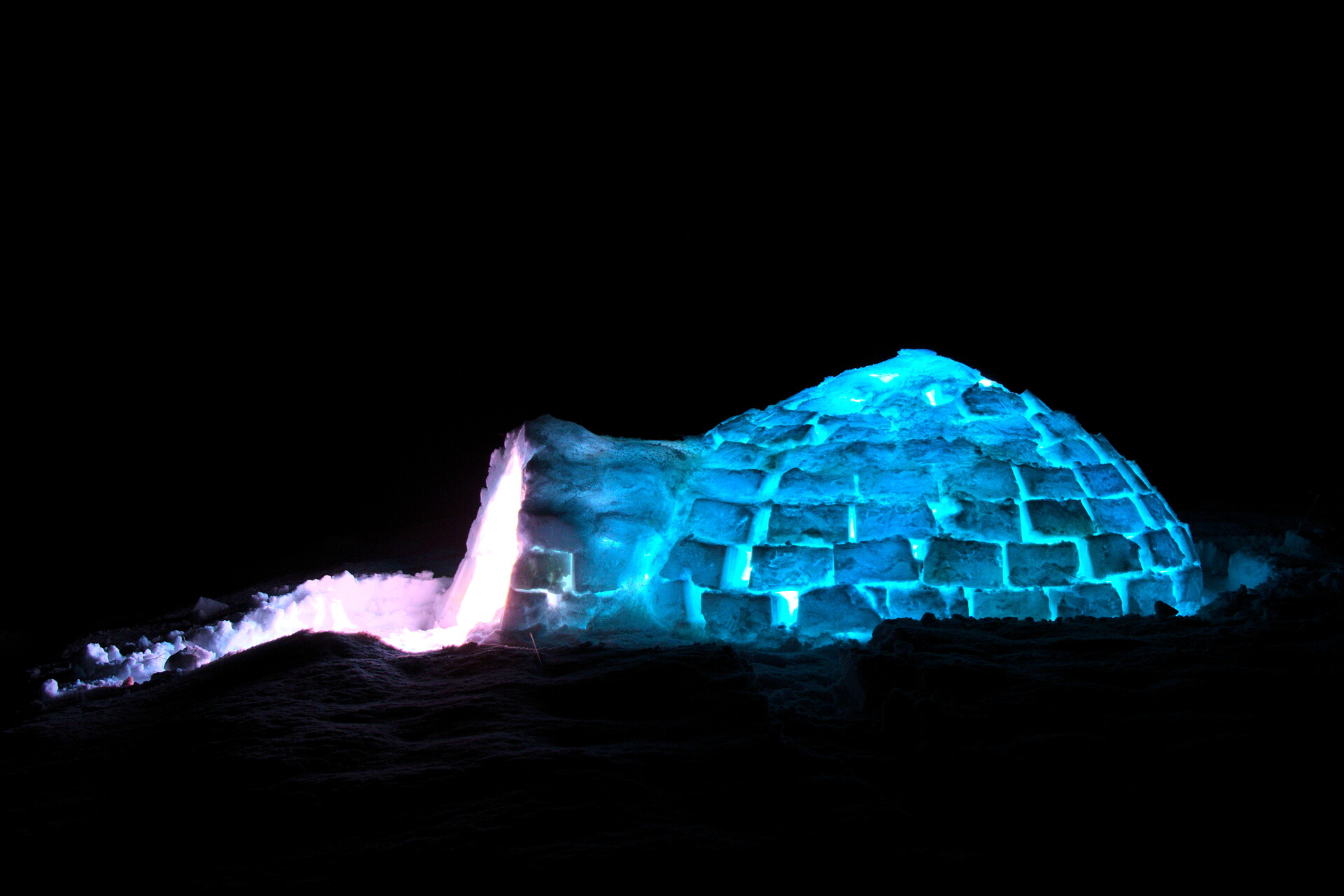 Come Costruire un Igloo: Guida Completa per Avventure Invernali