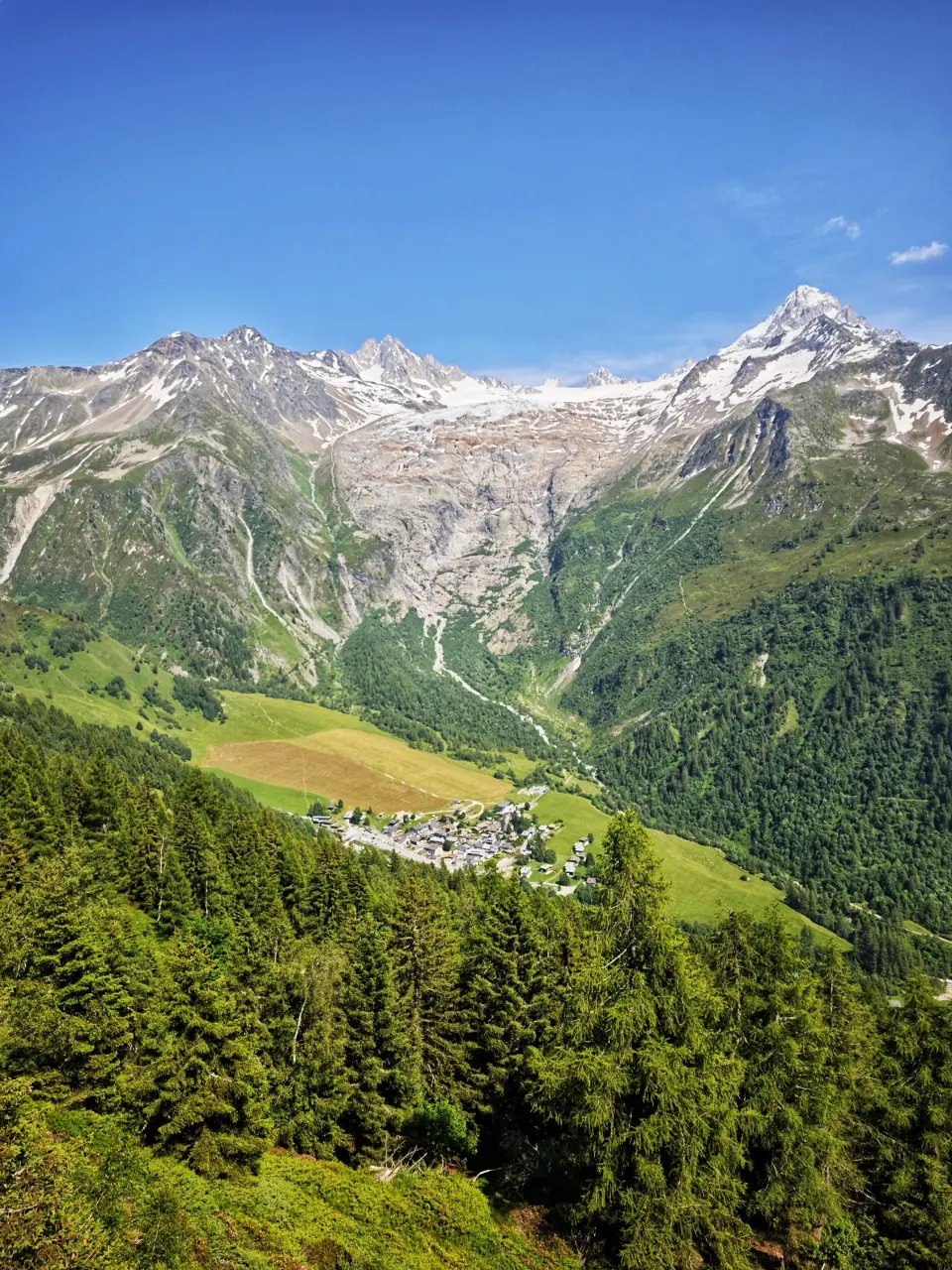 Villaggio Le Tour - TMB