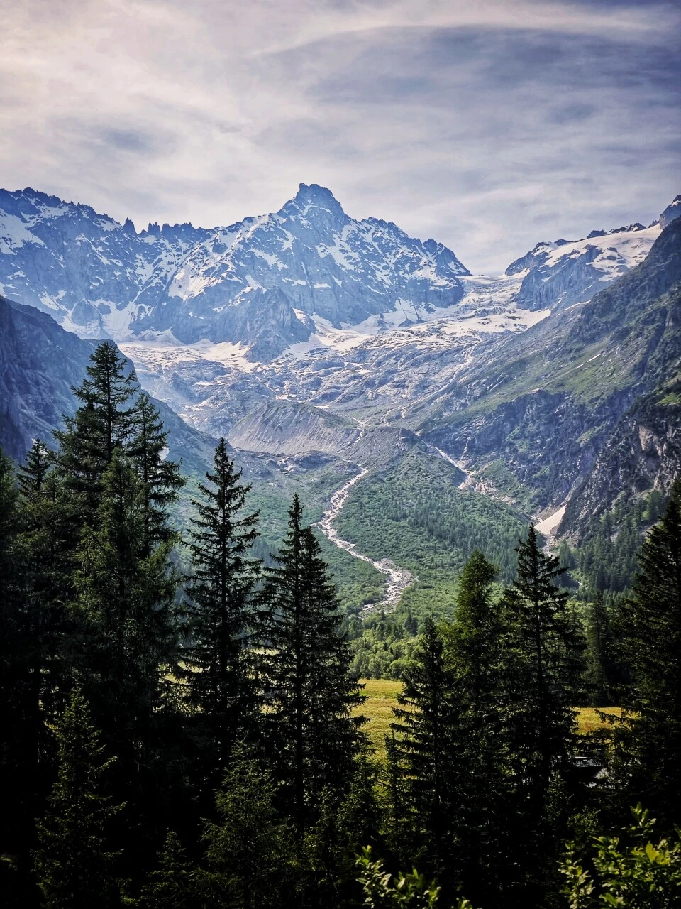 La Fouly ai piedi dei ghiacciai, fine della tappa 6 del TMB